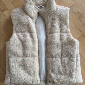 Staccato Cream Sherpa Vest